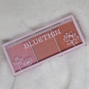 3 Color | Mirror Flower Blush Palette